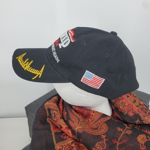 Trump 2024 Embroidered Signature Make America Great Again Rope Cap Black Hat NEW - Picture 2 of 12